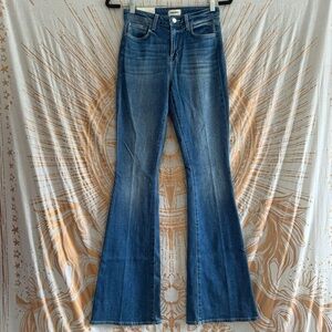 L’Agence Bell High Rise Flare size 26 NWT